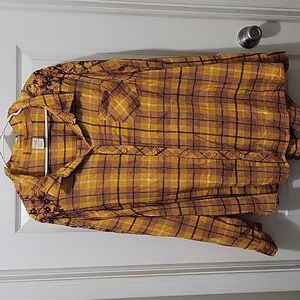 Terra & Sky Plus Size Button Up Floral stitched Long sleeve